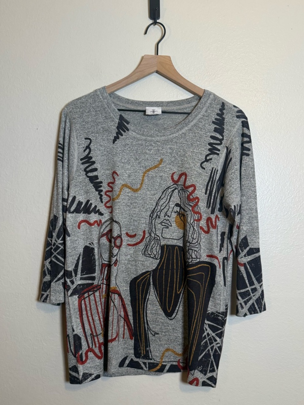 Inoah‎ Art-to-wear Faces Top
